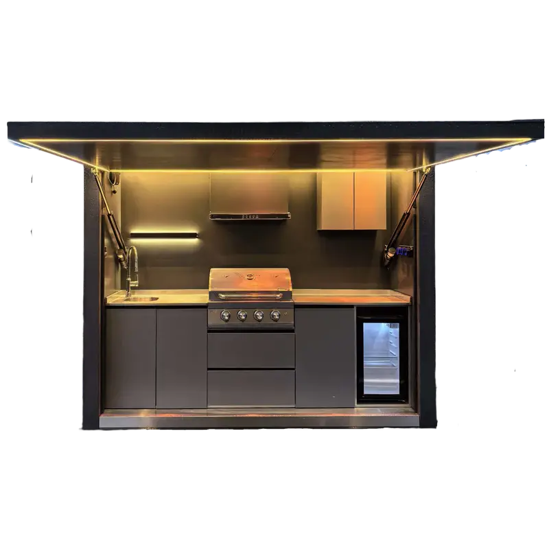 Outdoor Kitchen