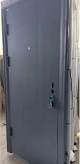 Reinforced security entrance door option for expandable container houses and prefab homes